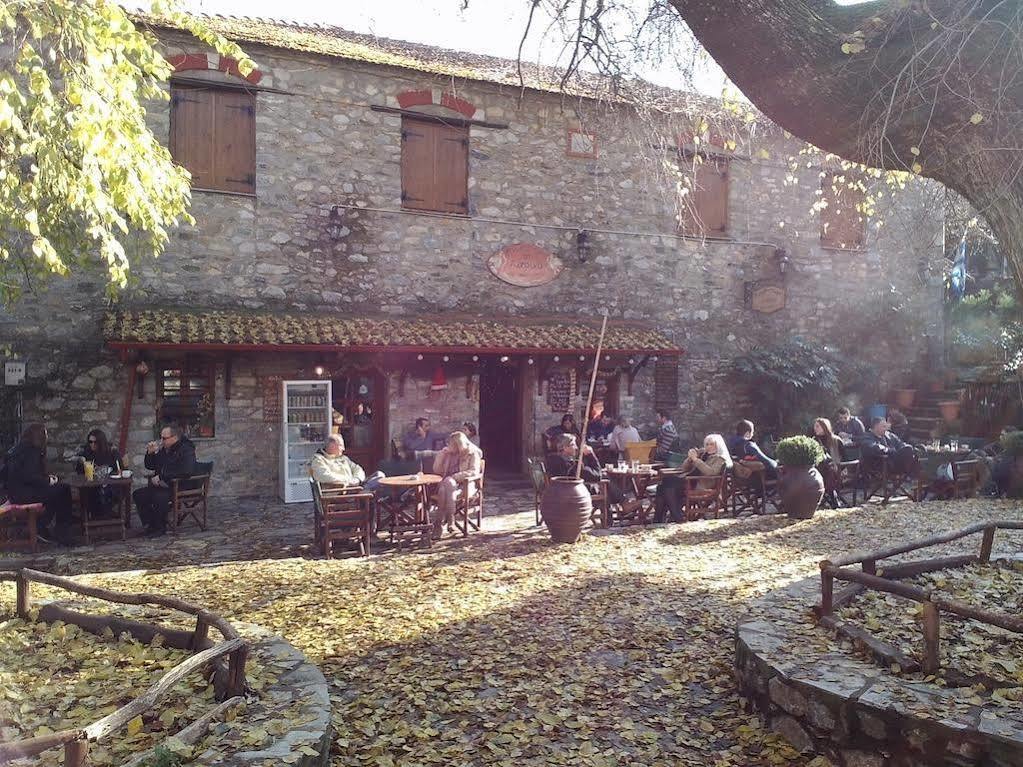 Petrino Hotel Palaios Panteleimonas Exterior photo